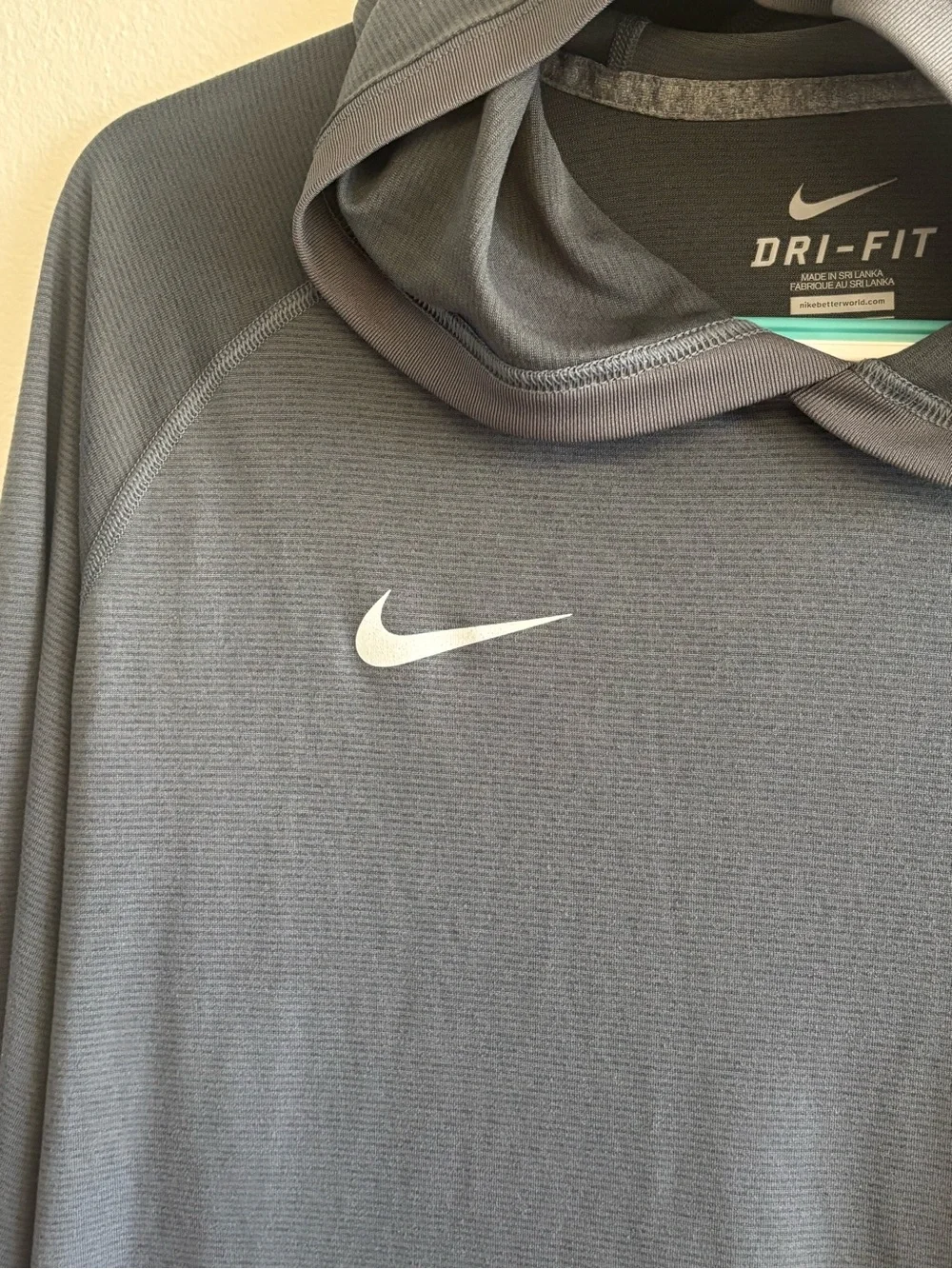 Men's Nike Dri-FIT Boise State University Broncos Lightweight Performance Hoodie